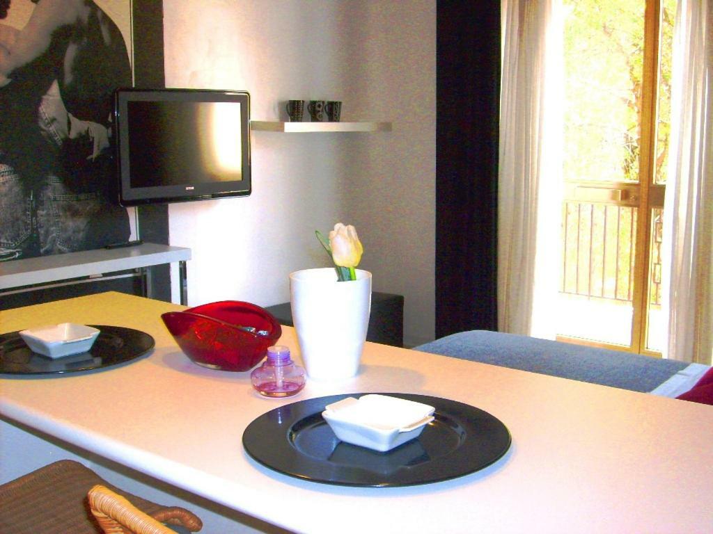 I Cugi Metropolis Apartment Bronte Luaran gambar